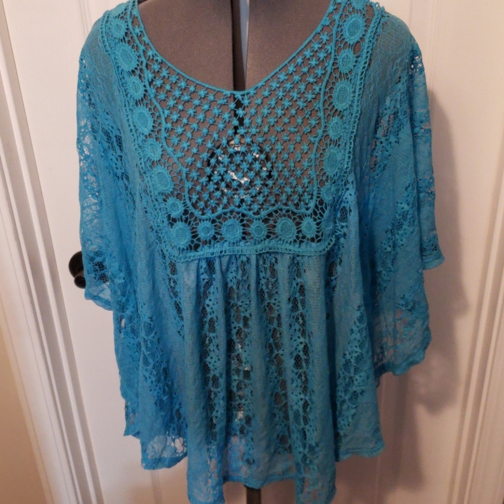 Silver Lilly 2X Baby Blue Summer Blouse